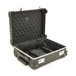 Globe-Trotter James Bond 007 limited editie koffer open